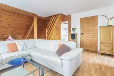 Image de Alpen-hostel SĂĽdgrat 8, Buxacher StraĂźe 23 mit Motorradvermietung