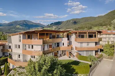 Image de Traum-ferienwohnung mit Dachterrasse & Tollem Ausblick, Cron4 Schwimmbad & Sauna