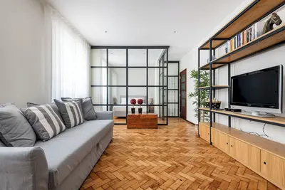 Image de Rivol1 · Design studio next to Rivoli Theatre