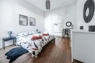 Image de Grand appartement avec terrasse, parking gratuit