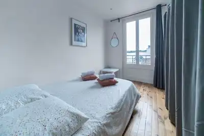 Image de Appartement lumineux en centre ville avec parking