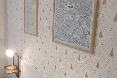 Image de Grande Maison de ville design avec parking gratuit