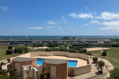 Image de Vias Plage - Apt. vue mer 4 Pers. Climatisé Avec Piscine - Ref V0823