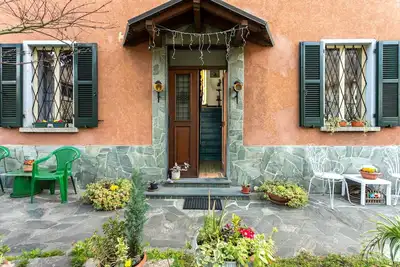 Image de Appartement Ă Dongo avec 2 chambres Ă coucher, 5 couchages