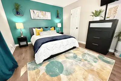 Image de Family+King bed+Full Kitchen+55\"SmartTV+Back Yard