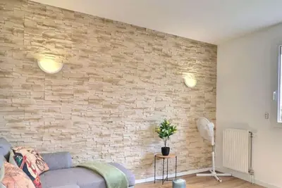 Image de idéal Pro/famille*WiFi*parking privé*calme