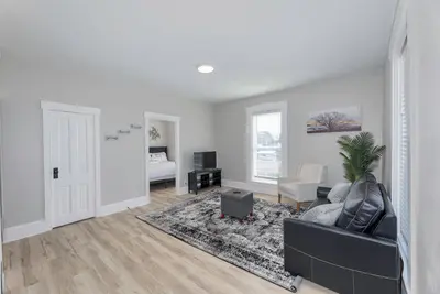 Image de Charming 1br Retreat Near DePauw University & Downtown Greencastle!