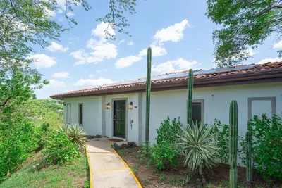 Image de Ocean Breath Villa at Villas Sol Resort