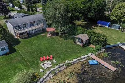 Image de Family-Friendly Cottage on Pigeon Lake