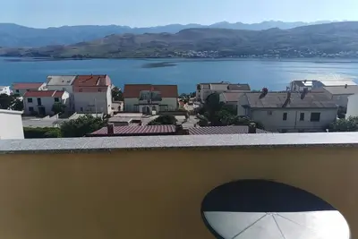 Two Bedroom Apartment with Balcony (A5)