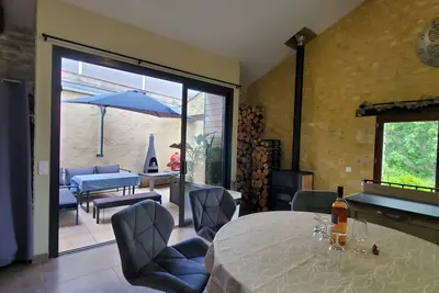 Image de Entre Mer & Montagne - Maison en Pierre 6 Pers 3 ch