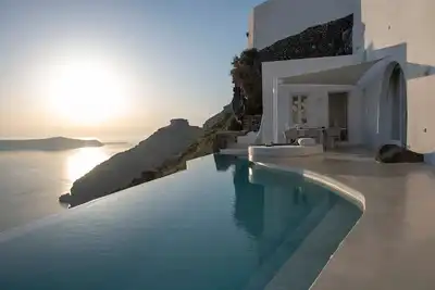 Magnificent Santorini Villa | Villa Bellissima | Traditional Cycladic Cave House Villa | Private Infinity Pool & Panoramic Sea Views | 3 Bedrooms | Firostefani