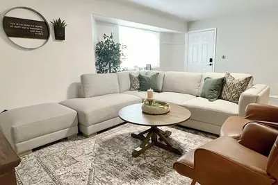 Image de Restful Nest B 3bd&2ba in Midtown Anc