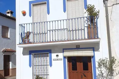 Image de Blue house - El colmenar