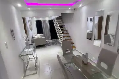 Image de Romántico y Lujoso Apartamento a tan Solo 10 Minutos del Aeropuerto!