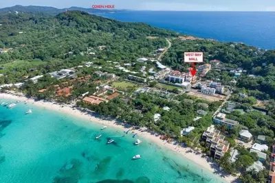Image de Affordable condo close to West Bay Beach