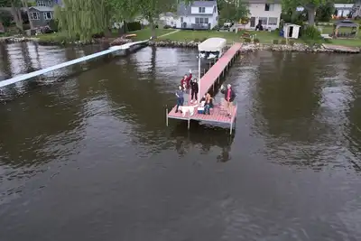 Image de Lake Winnebago Water Front! Fishing! Boating! Quiet Bay! Eaa!