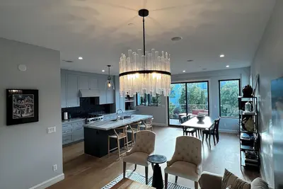 Image de Spacious and Bright Mission District Home in a Great Location