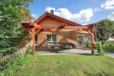 Image de Appartement de vacances \"Leben Am Weinberg\" avec terrasse partagée, jardin partagé et Wi-Fi