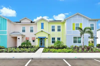 Image de Colorful Villa near Disney with Margaritaville Resort & Island H20 Waterpark.