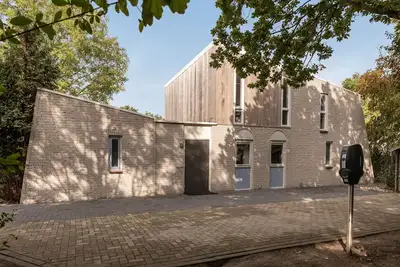 Image de Maison conviviale avec sauna et douche solaire