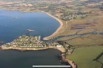 Image de Maison Bord de mer Avec Piscine