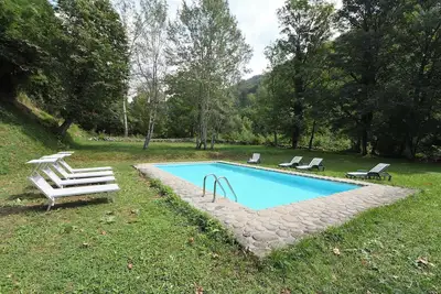 Image de Belle maison de vacances privée avec piscine privée, Wifi, Tv, animaux admis et parking