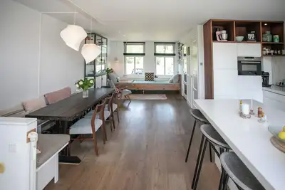 Image de Coolest House on the Block - Tranquil Location, Just 10 Minutes to the City