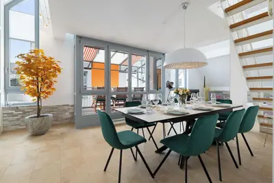 Image de Helloflats: Luxury Penthouse / Balcony / Parking / Center / Therme / Muc Airport