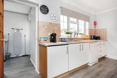 Image de Contractors/Leisure-4 Bed House -Sleeps 8