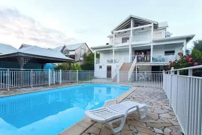Homerez - Appart Sainte-Anne + Piscine