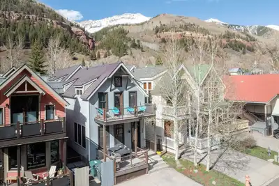 West Pacific-Pandora Gold by Curate Telluride-Lux Home, Fireplace, Walk to Ski
