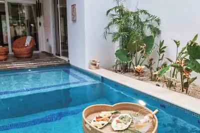 Image de Stunning new villa heated pool, 4 bedrooms, walk to Calle 7, outdoor dining