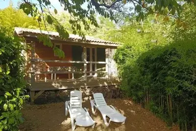 Image de Chalet 3 étoiles - Piscine - eeigah