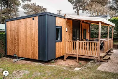 Image de Camping 4 étoiles - Piscine  - ef0ebh