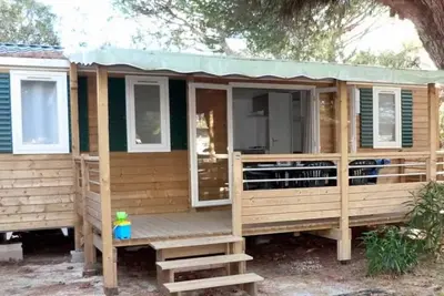 Image de ZEcamping 3 étoiles 200m plage locatif Tv 36m2 6 pers