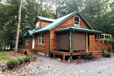 Image de Discover your ideal Pocono Lake vacation rental at Pocono Dream Cottage!
