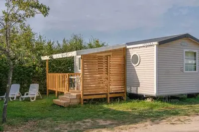 Image de Camping 5 étoiles - Piscine - ef0ghd