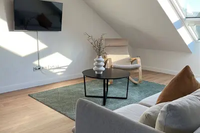 Image de Apartment mit Parkblick, Stilvolle Einrichtung, 1, 1km vom Hauptbahnhof Entfernt