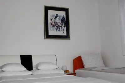 Image de Holiday In Bihać - Triple Room with Shower 1