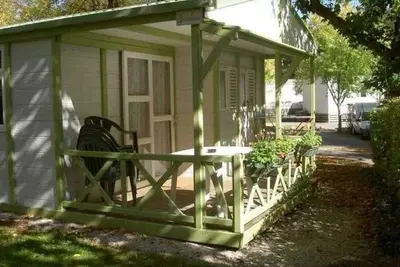 Image de Chalet 4 étoiles - Piscine  - efa00i