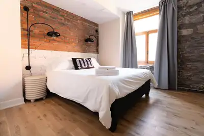 Image de Maison Place Royale - Suite Luxe 2 chambres