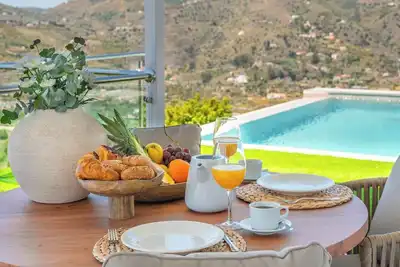 Villa El Retiro de Torrox by Ruralidays