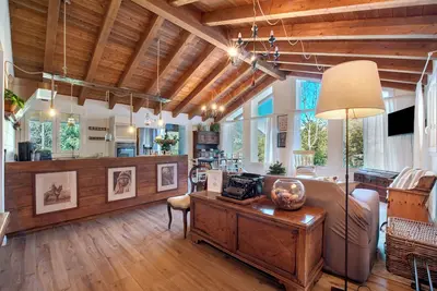 Image de Appartement de vacances \"Casa Storica In Fattoria\" avec vue sur montagne, jardin privé et Wi-Fi