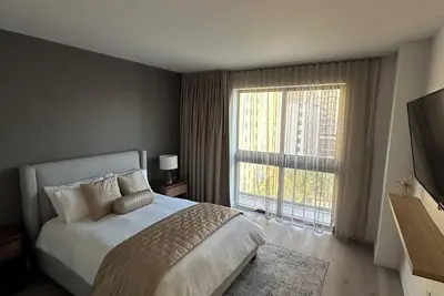 Image de Brickell Apt: Rooftop Pool, Stunning City Views, Modern, Spacious, Walk to Shops