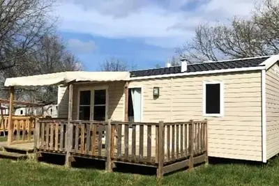Image de Mobil-home | Comfort Xl | 2 Ch. | 4 pers. | Terrasse surélevée | A/C