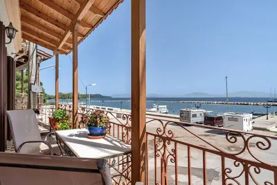 Image de Maison de vacances \"Maison de Barba Panais\" avec balcon et vue sur mer