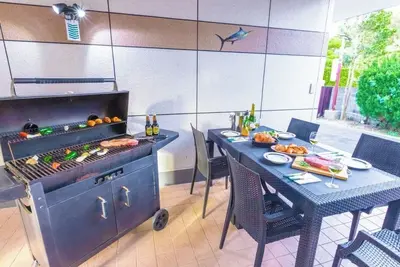 Image de You can Bbq with charcoal even in the rainPool in / Nishimuro-gun Wakayama