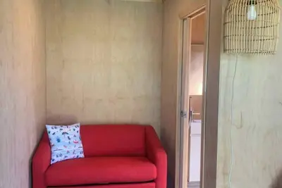 Image de Hosts on the Coast Charming on Charles