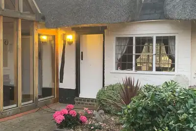 Image de Grade Ii listed cottage 30 minutes to London King Cross